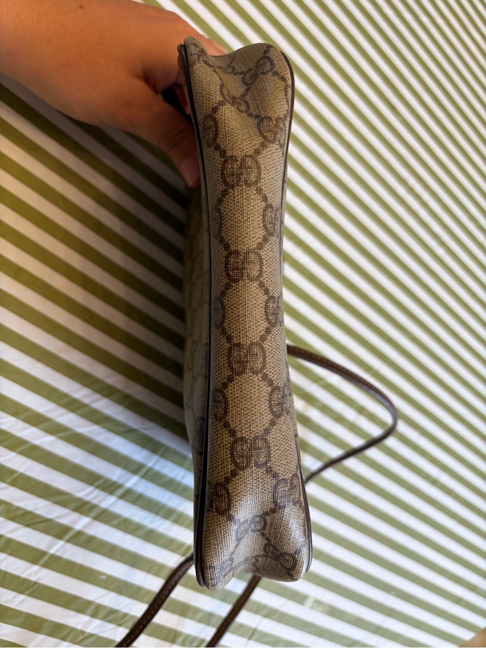 Gucci GG Supreme Canvas Crossbody Bag - Picture 8 of 8